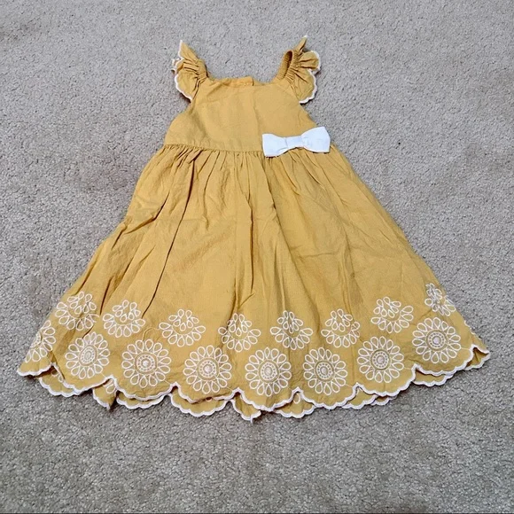 Tahari Yellow Scalloped Dress - Picture 2 of 7